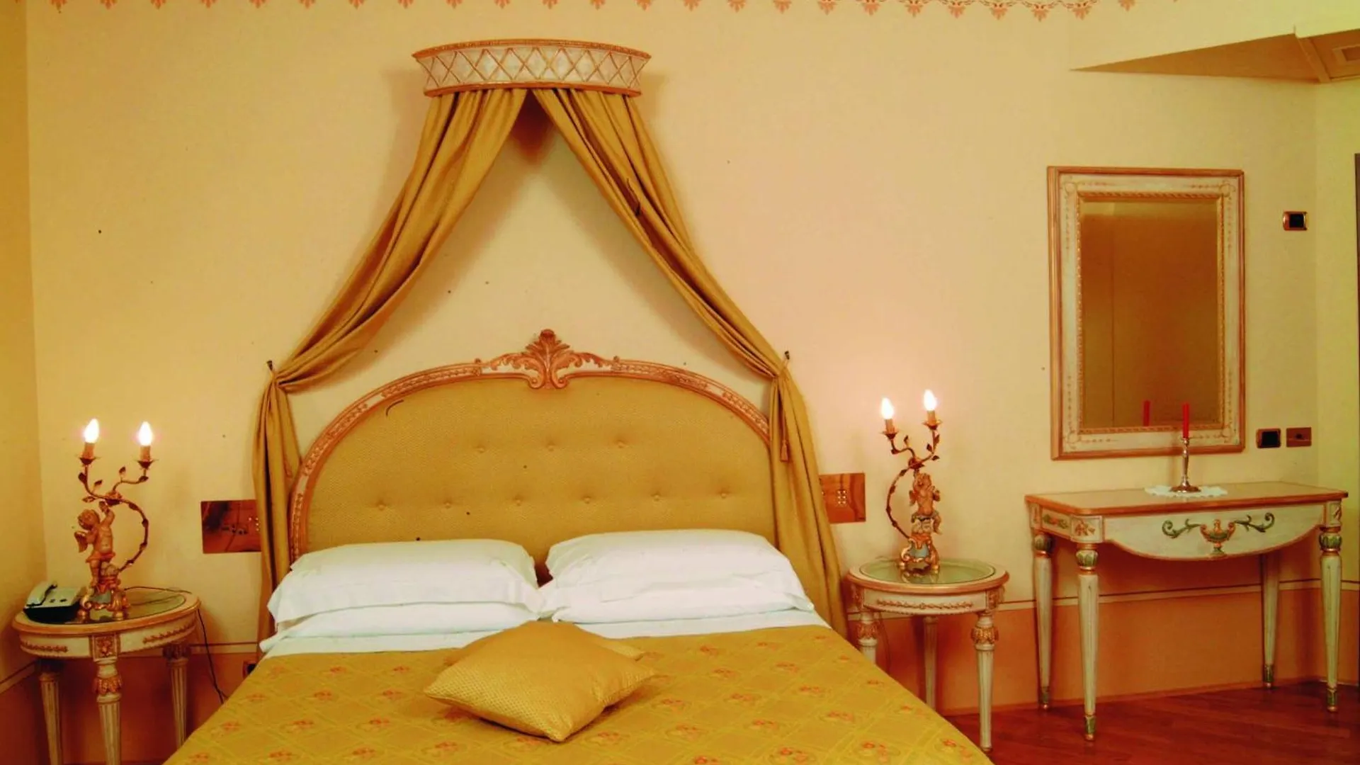 Hotel Albergo La Lanterna Sarteano
