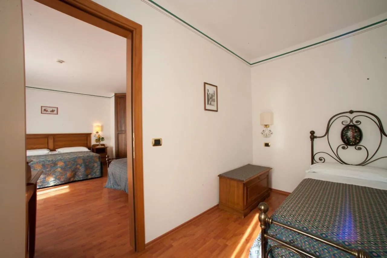 Hotel Albergo La Lanterna Sarteano